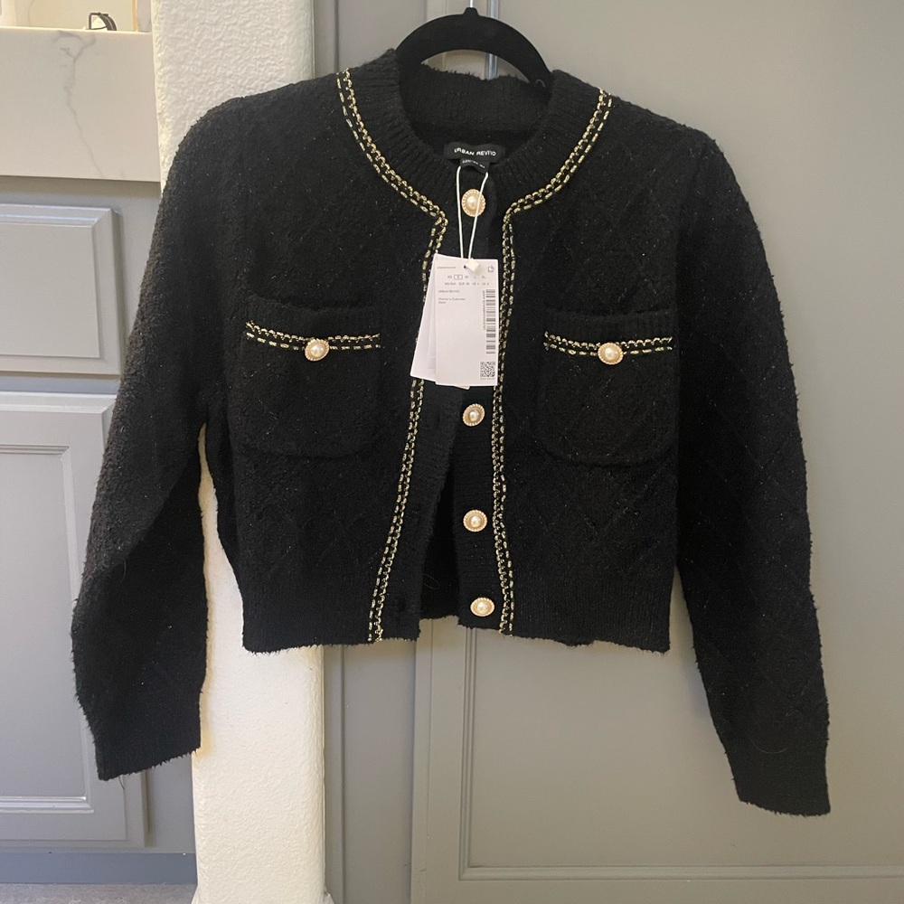 Urban revivo Chic Black Cropped Cardigan with Gold Accents small